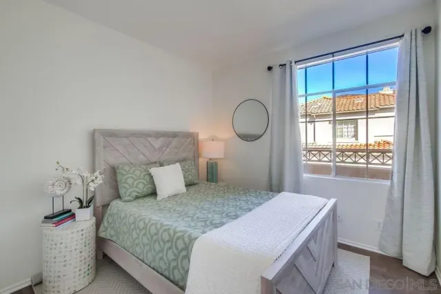 $699,998 | 12490 Heatherton Court, Unit 10, San Diego, CA 92128