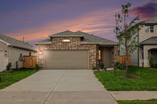 $1,975 | 10723 Sora Drive, Willis, TX 77378