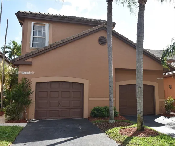 $3,700 | 1402 Veracruz Lane, Unit 17, Weston, FL 33327