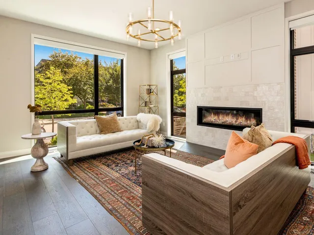 $10,000 | 5589 North Danbury Road, Whitefish Bay, WI 53217