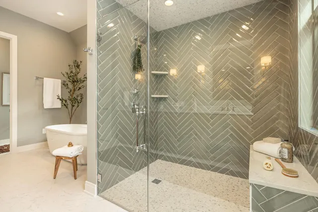 $10,000 | 5589 North Danbury Road, Whitefish Bay, WI 53217