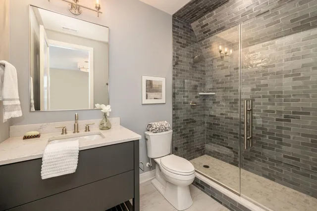 $10,000 | 5589 North Danbury Road, Whitefish Bay, WI 53217