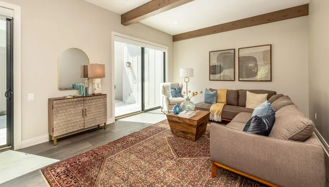 $10,000 | 5589 North Danbury Road, Whitefish Bay, WI 53217