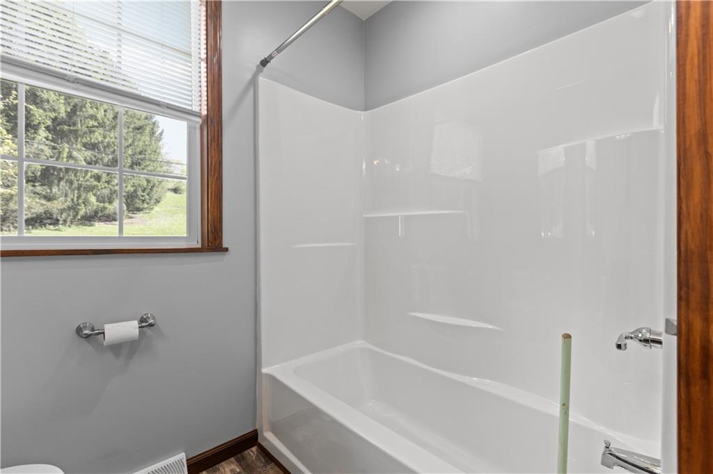 11400 Guffey Rillton Road Irwin, PA 15642 - Photo 13 of 29 Gallery Image 13