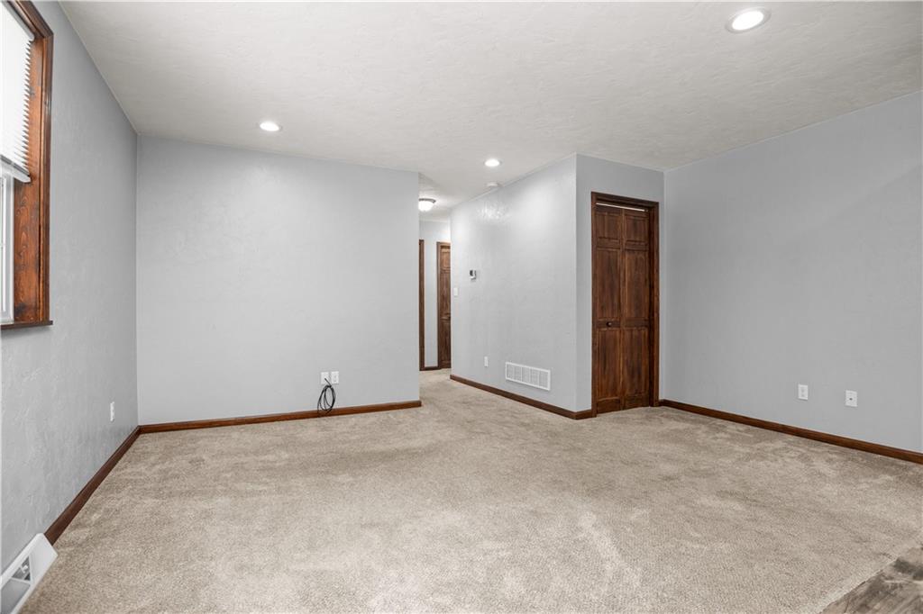 11400 Guffey Rillton Road Irwin, PA 15642 - Photo 9 of 29 Gallery Image 9
