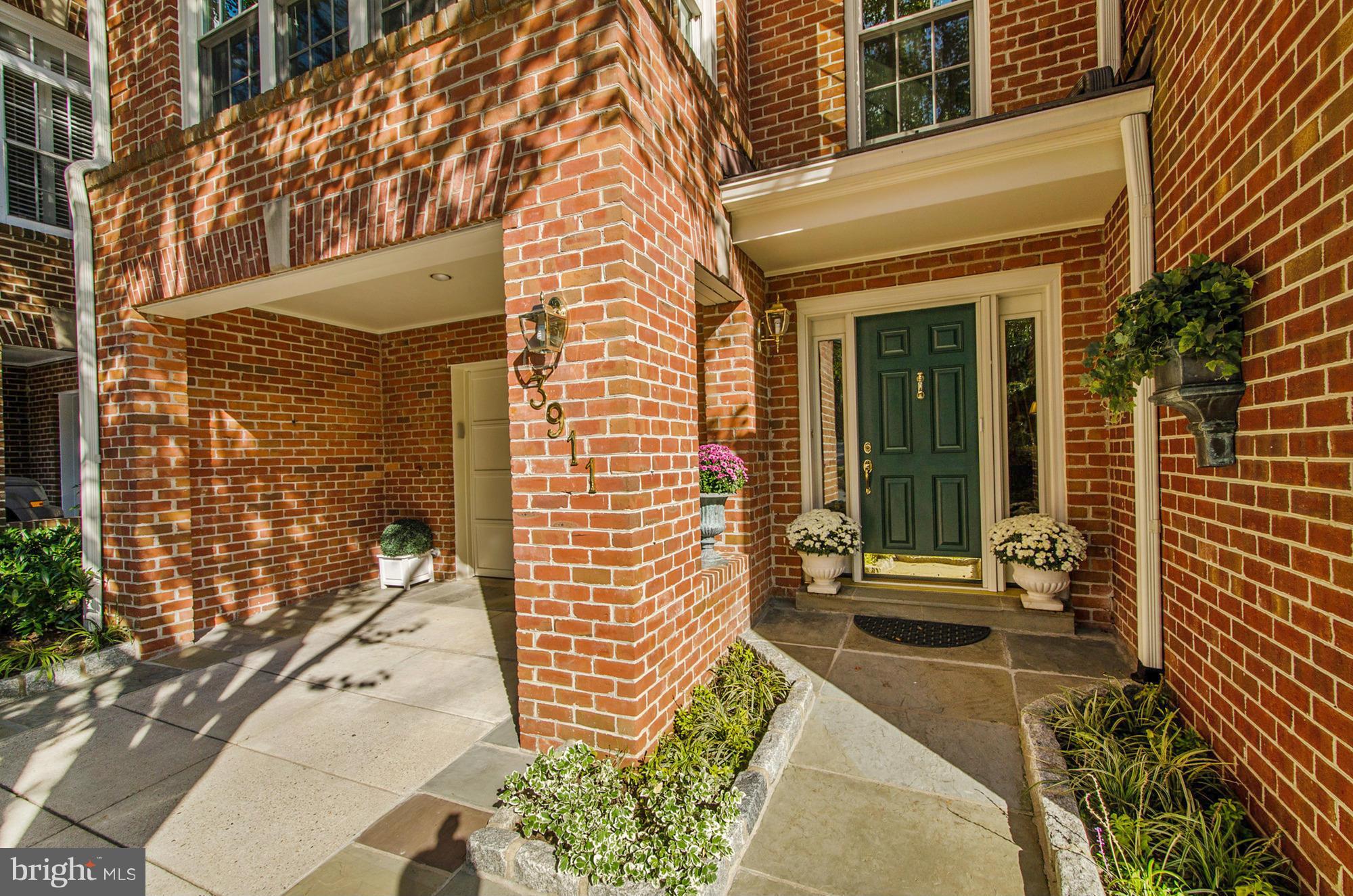3911 Ivy Terrace Court Northwest Washington, DC 20007 - Photo 2 of 22 Exterior (Front)