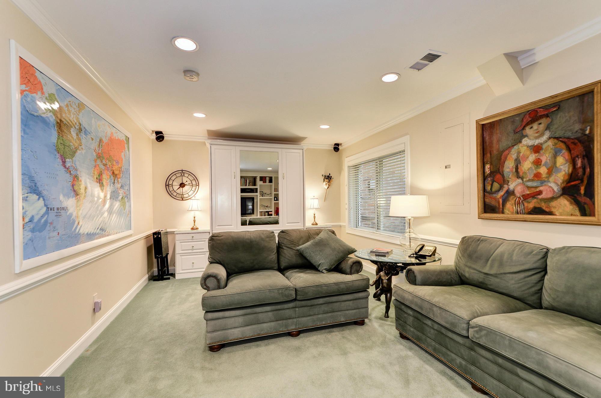 3911 Ivy Terrace Court Northwest Washington, DC 20007 - Photo 21 of 22 Family Room or Bedroom