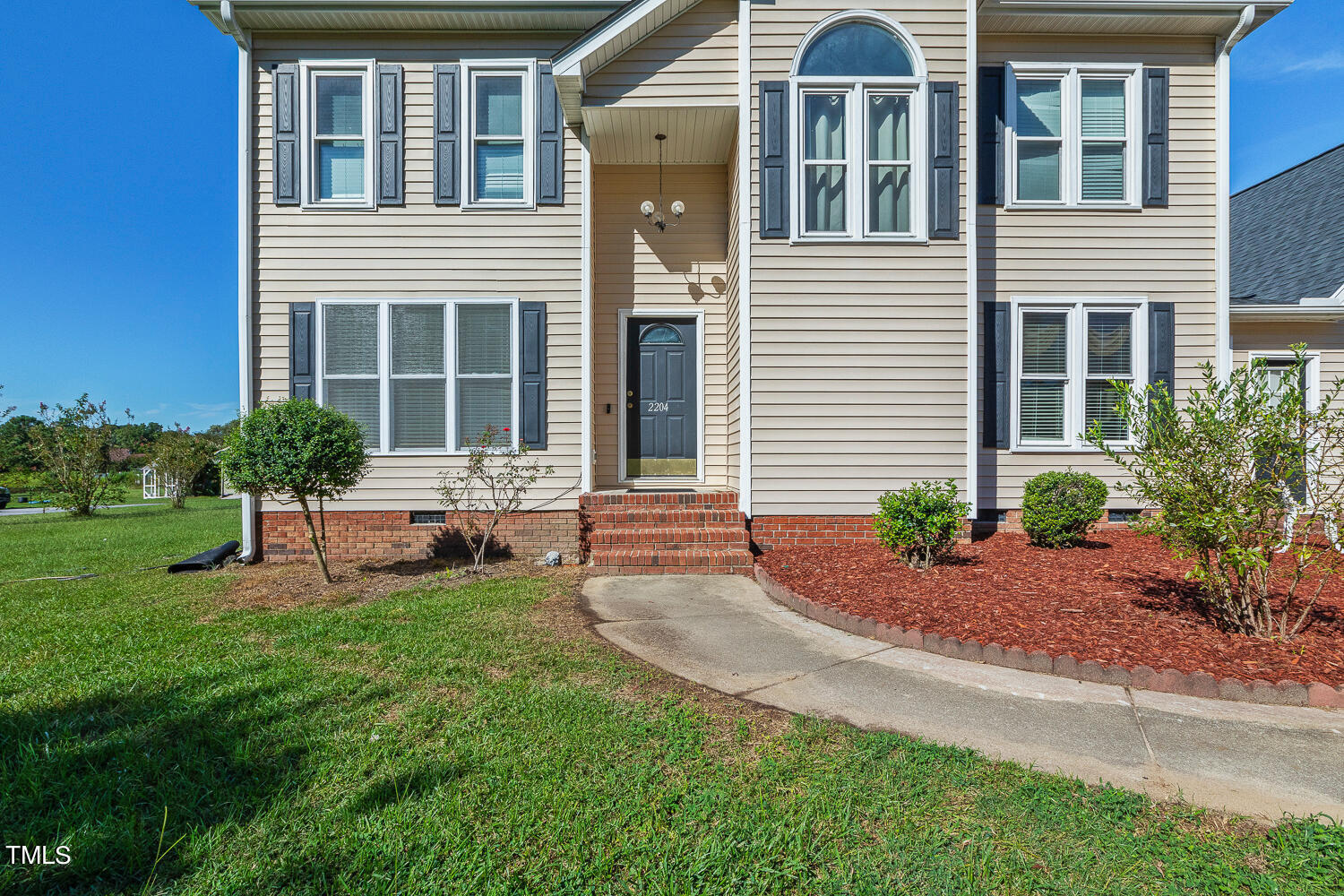 2204 Angier Road Fuquay-Varina, NC 27526 - Photo 2 of 20 2204 Angier Rd FuquayVarina NC-large-005