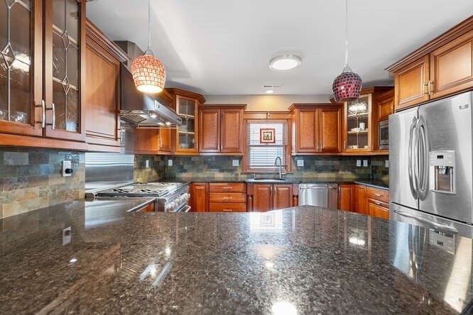 157 Grove Street, Unit 2 Waltham, MA 02453 - Photo 15 of 34