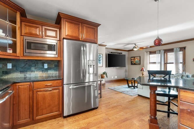 157 Grove Street, Unit 2 Waltham, MA 02453 - Photo 17 of 34