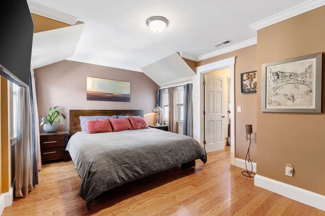 157 Grove Street, Unit 2 Waltham, MA 02453 - Photo 19 of 34