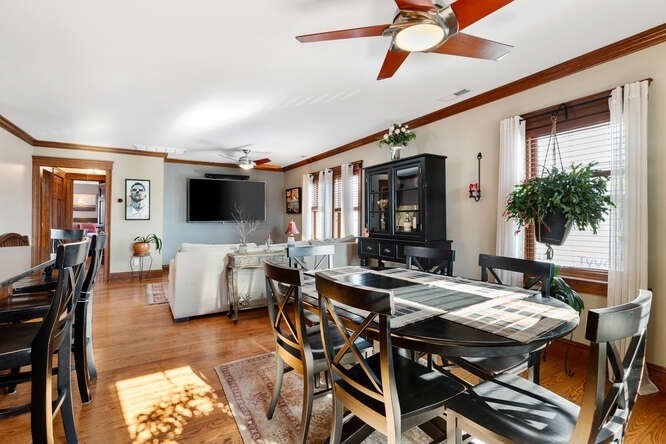 157 Grove Street, Unit 2 Waltham, MA 02453 - Photo 7 of 34