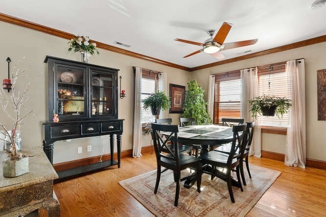 157 Grove Street, Unit 2 Waltham, MA 02453 - Photo 8 of 34