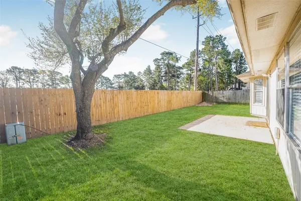 $2,200 | 16007 Lakestone Drive, Tomball, TX 77377