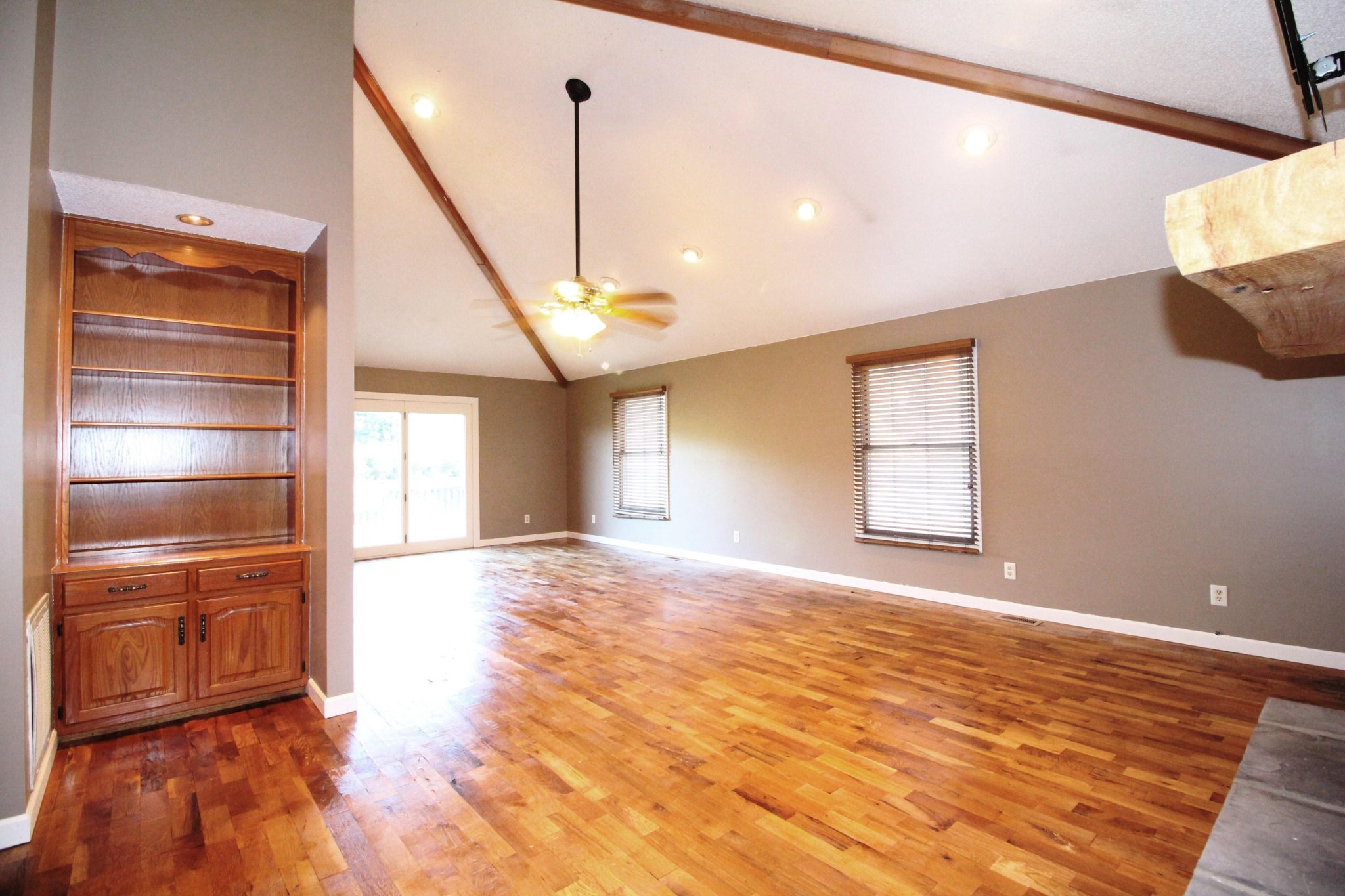 650 Chilhowee View Road Maryville, TN 37803 - Photo 12 of 40 Gallery Image 12