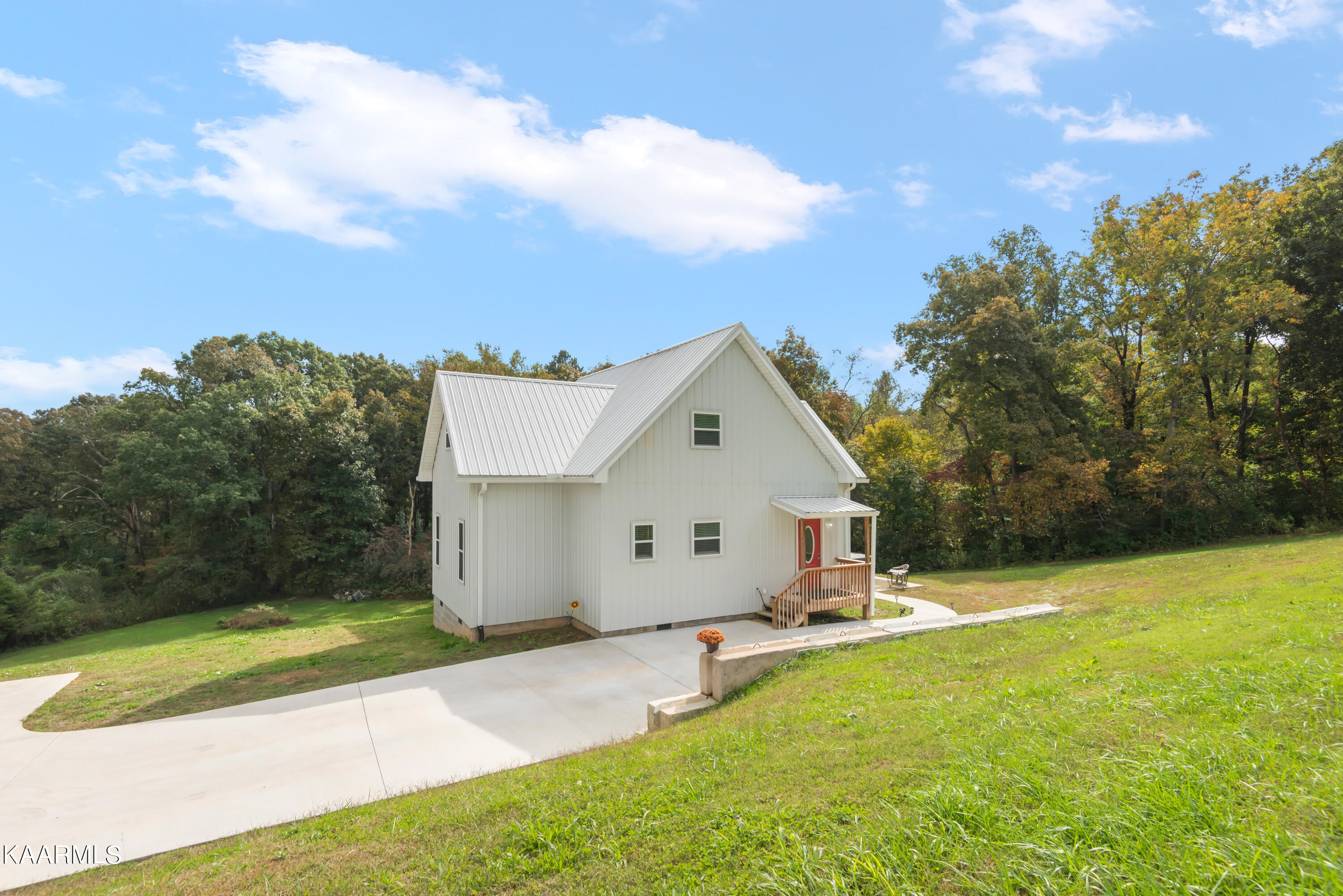 121ForknerChapelRd-31