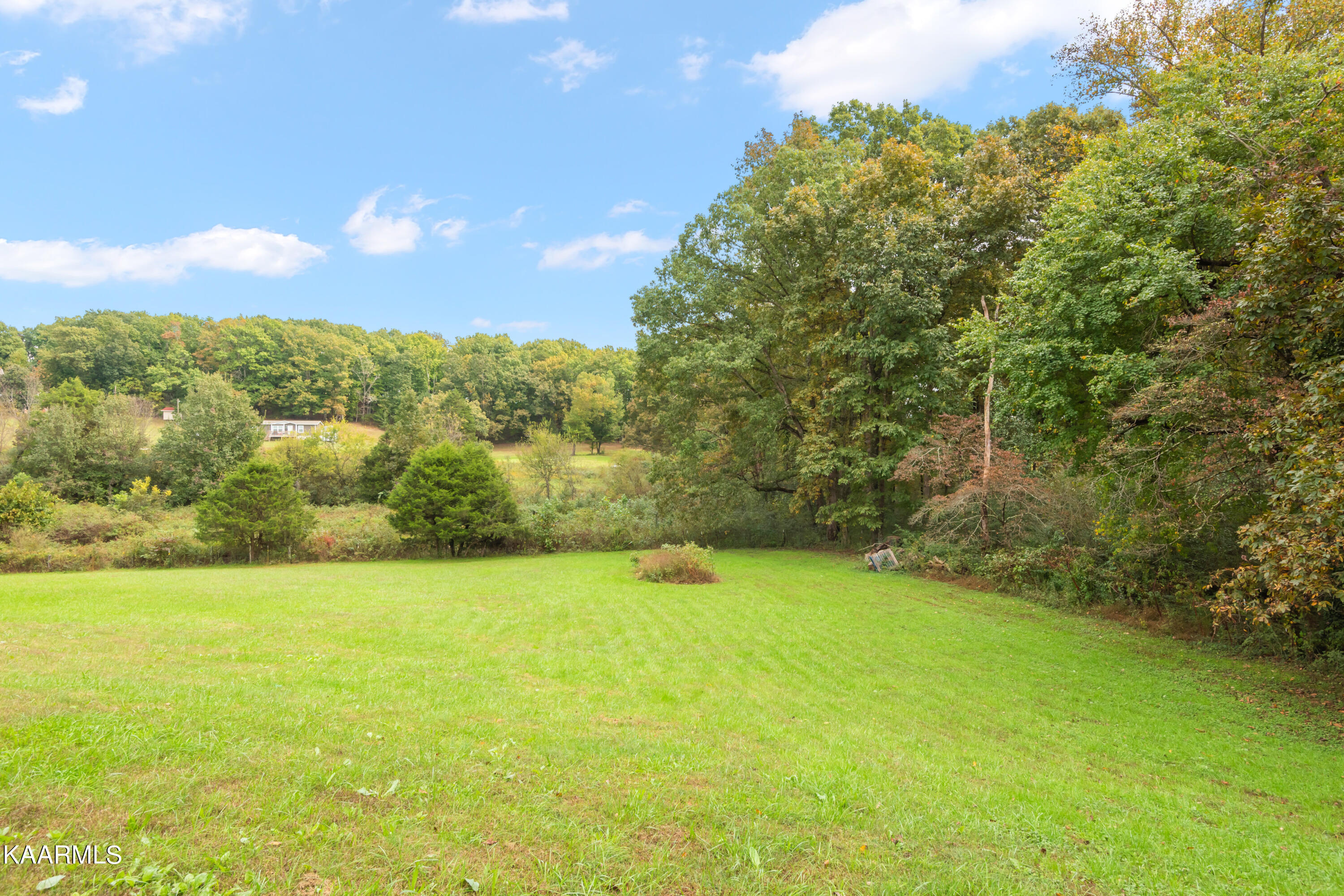 121 Forkner Chapel Road Sweetwater, TN 37874 - Photo 34 of 50 121ForknerChapelRd-27