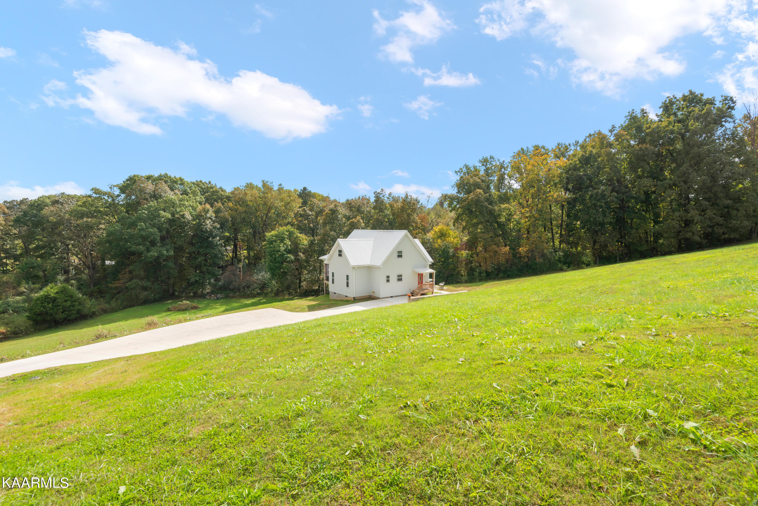 121 Forkner Chapel Road Sweetwater, TN 37874 - Photo 37 of 50 121ForknerChapelRd-33