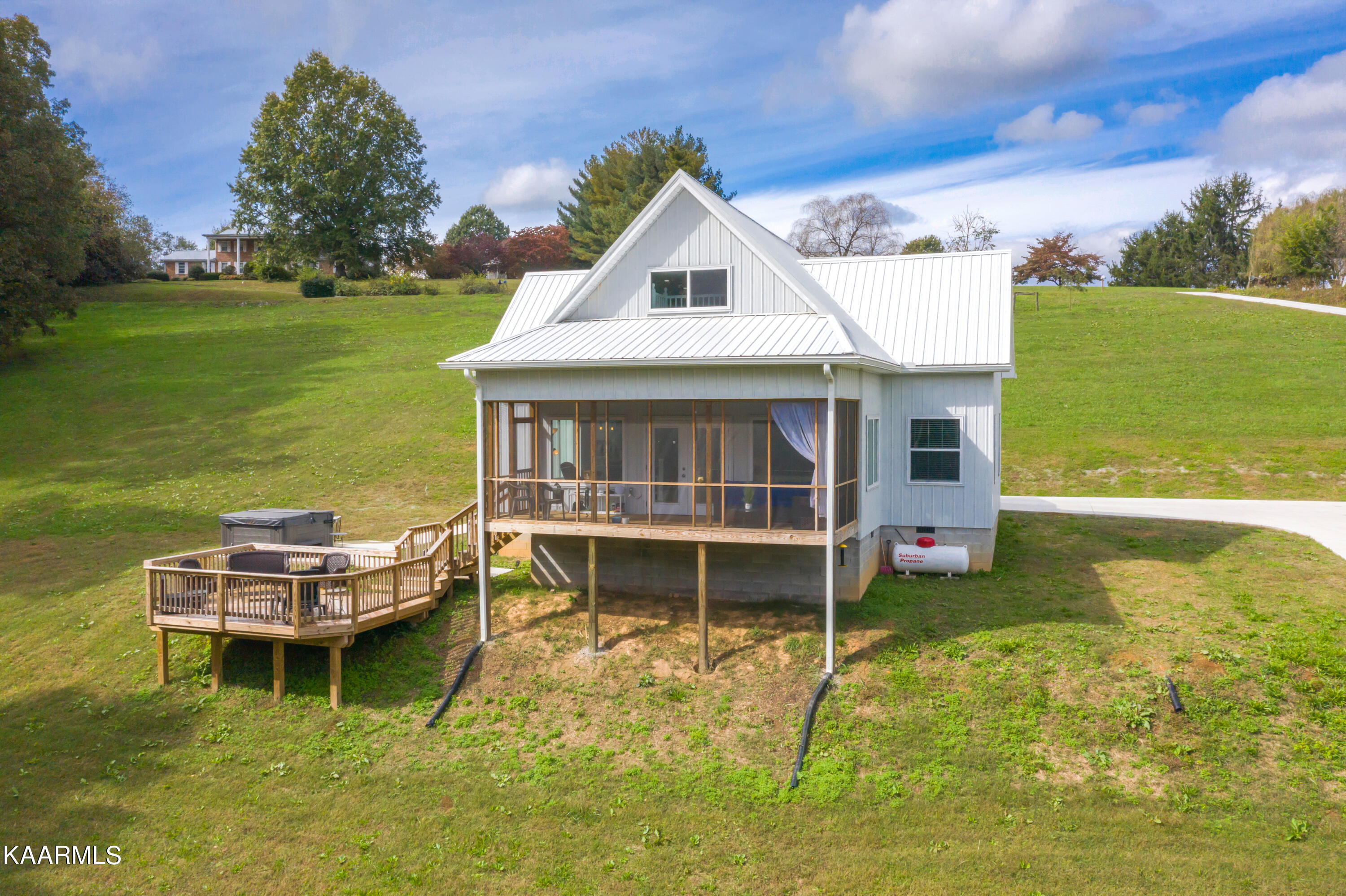 121ForknerChapelRd-48