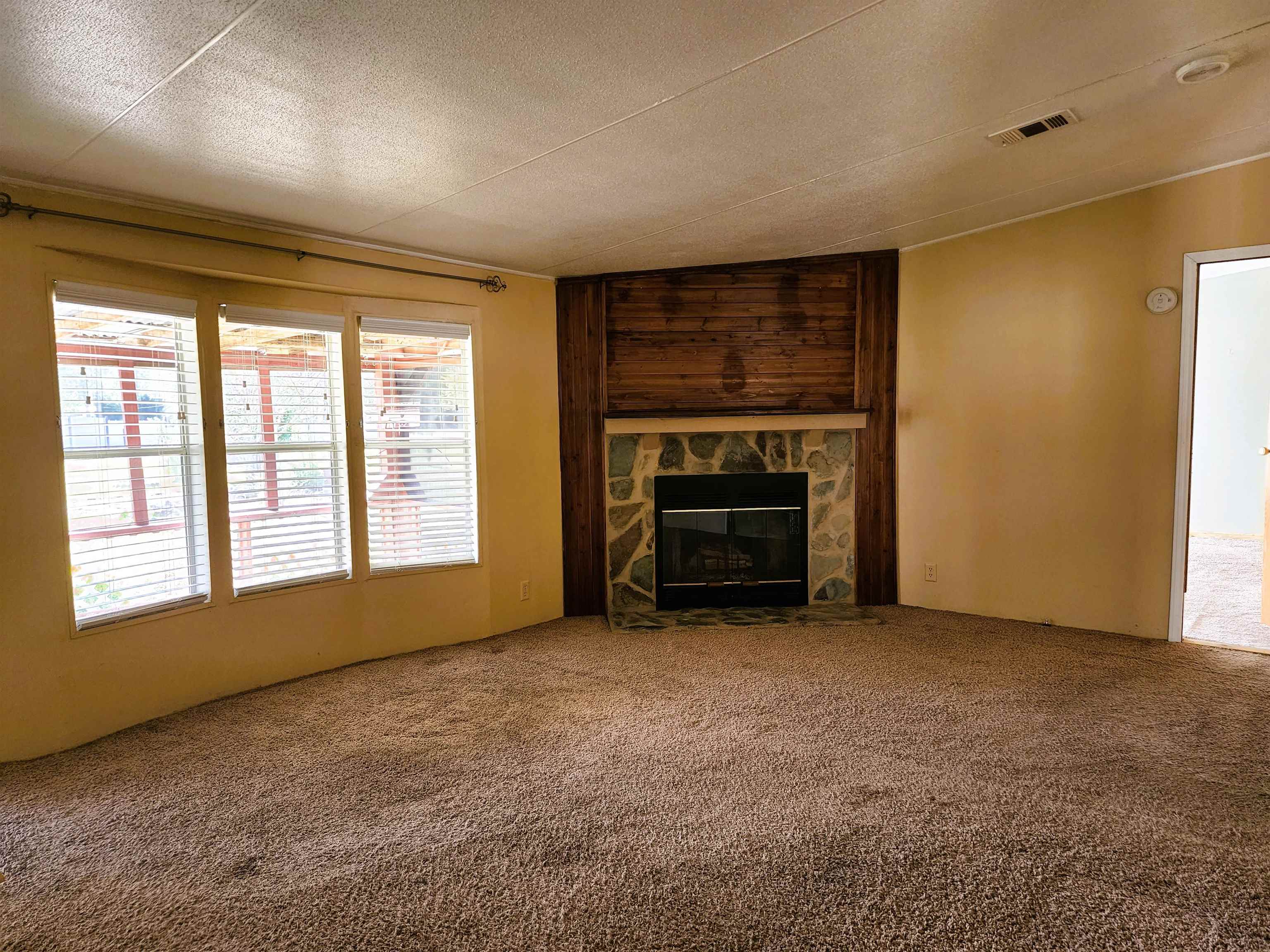 207 Gwen Drive Lee, FL 32059 - Photo 16 of 36