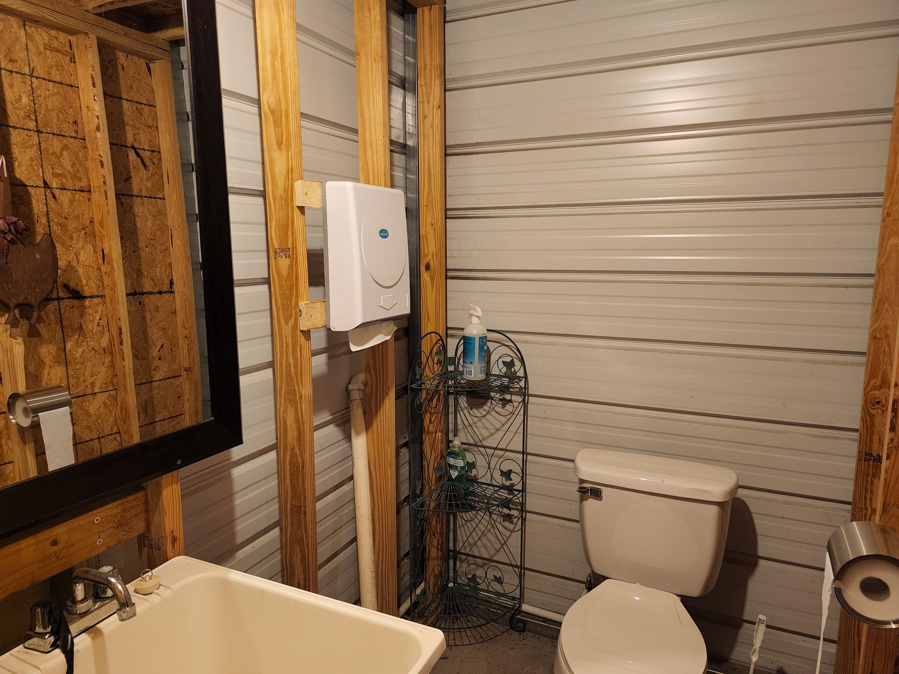 207 Gwen Drive Lee, FL 32059 - Photo 25 of 36