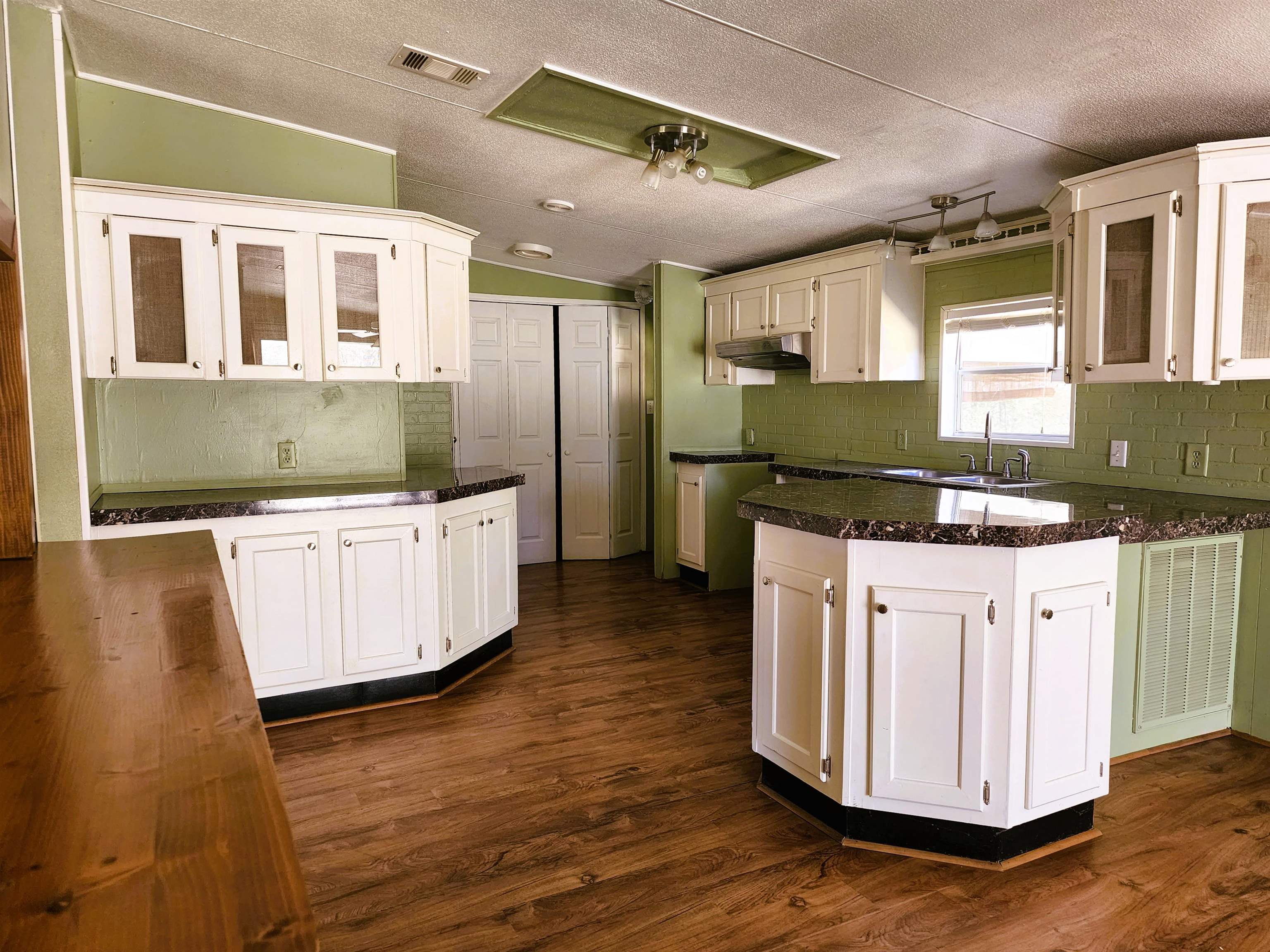 207 Gwen Drive Lee, FL 32059 - Photo 27 of 36