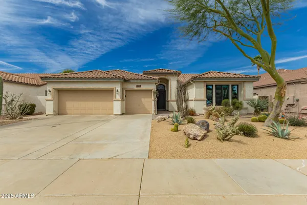 $825,000 | 294 South Ironwood Street, Gilbert, AZ 85296