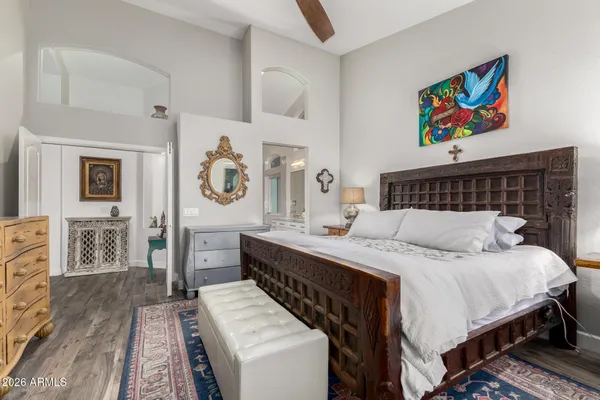 $825,000 | 294 South Ironwood Street, Gilbert, AZ 85296