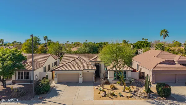 $825,000 | 294 South Ironwood Street, Gilbert, AZ 85296