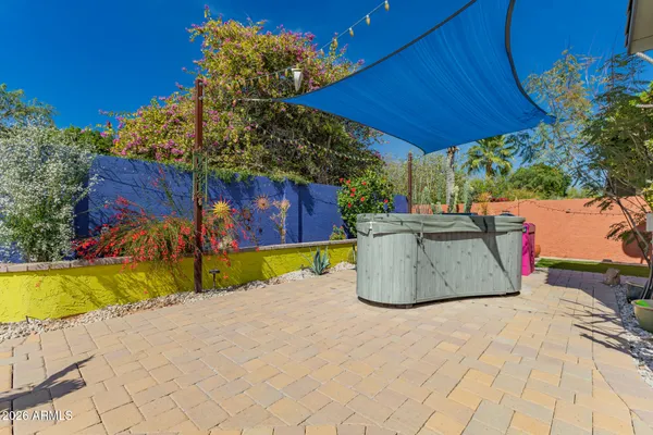 $825,000 | 294 South Ironwood Street, Gilbert, AZ 85296