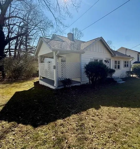 $289,900 | 1005 Whitehead Road, Sugar Hill, GA 30518