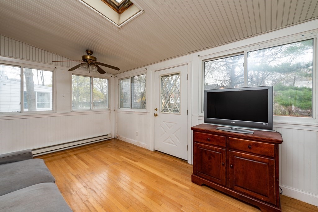 56 Alrick Road Quincy, MA 02169 - Photo 19 of 28 Gallery Image 19