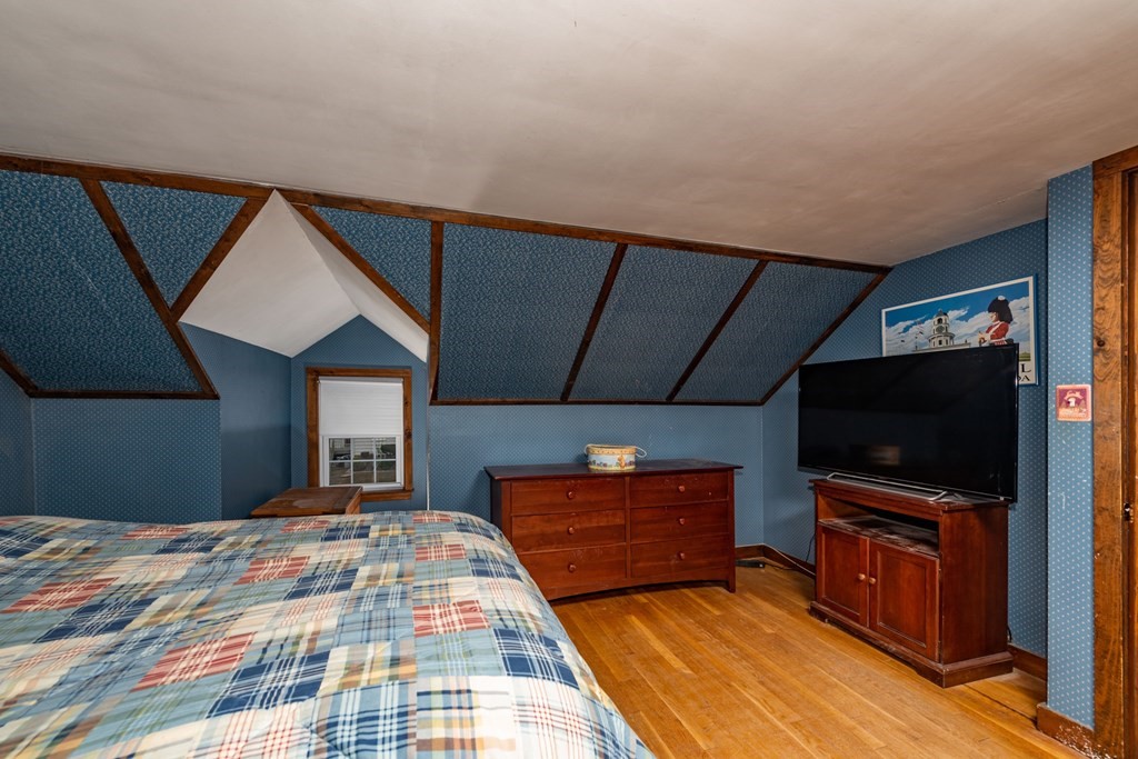 56 Alrick Road Quincy, MA 02169 - Photo 23 of 28 Gallery Image 23