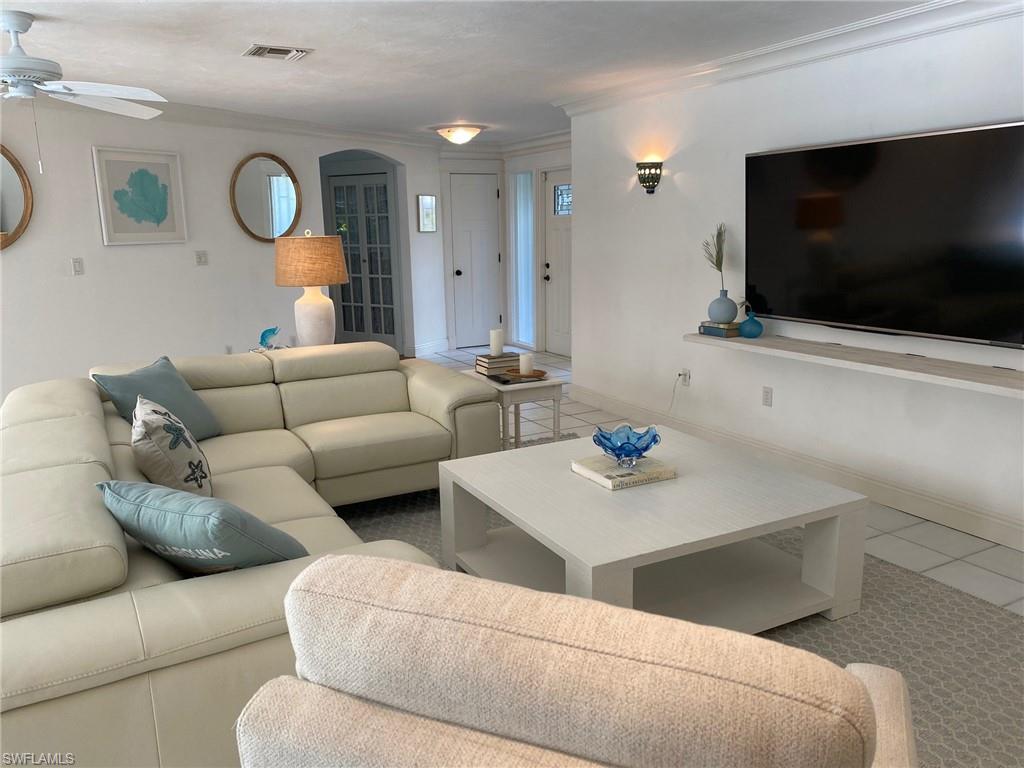 660 Regatta Road Naples, FL 34103 - Photo 14 of 17