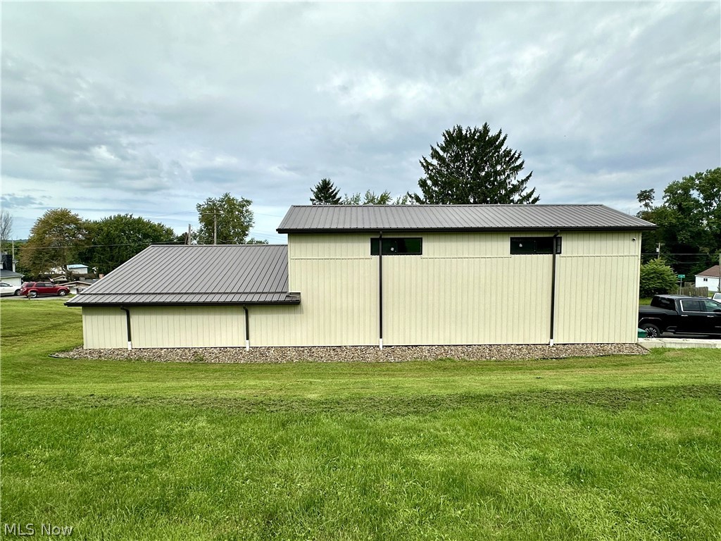 148 Rural Lane Chester, WV 26034 - Photo 28 of 32 Back of Home