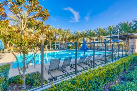 $1,290,000 | 402 Rockefeller, Unit 406, Irvine, CA 92612