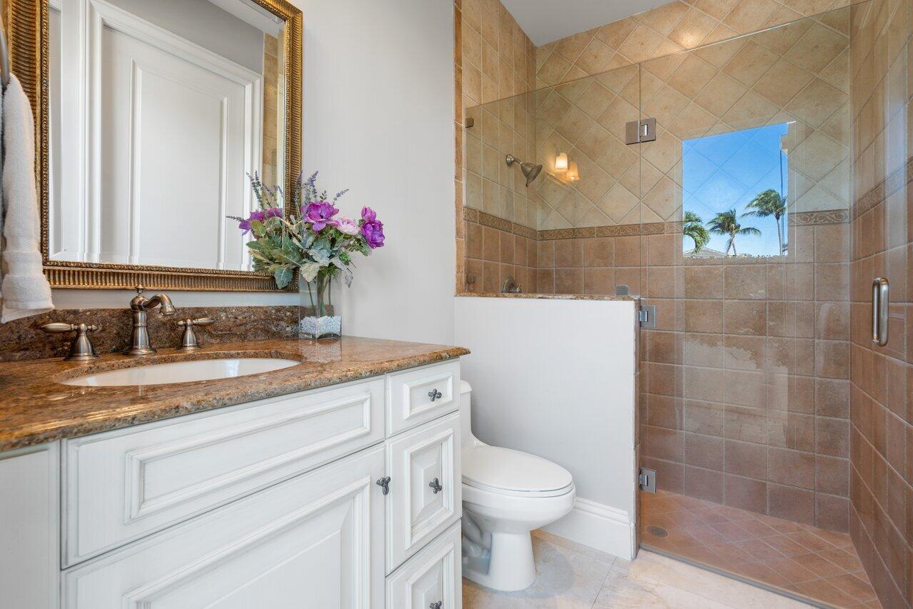 1625 Sabal Palm Drive Boca Raton, FL 33432 - Photo 11 of 44 Cabana Bathroom