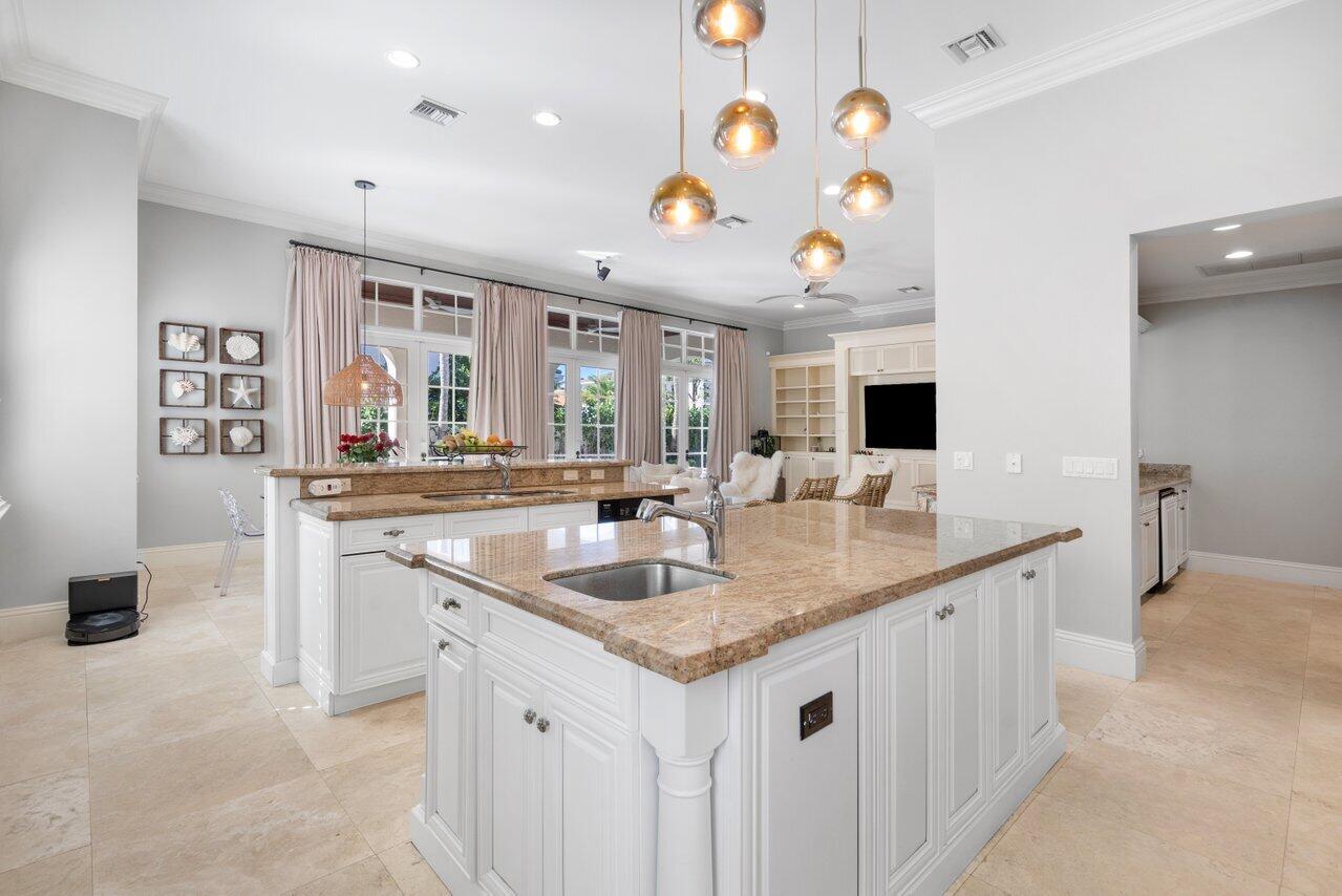 1625 Sabal Palm Drive Boca Raton, FL 33432 - Photo 18 of 44 Kitchen