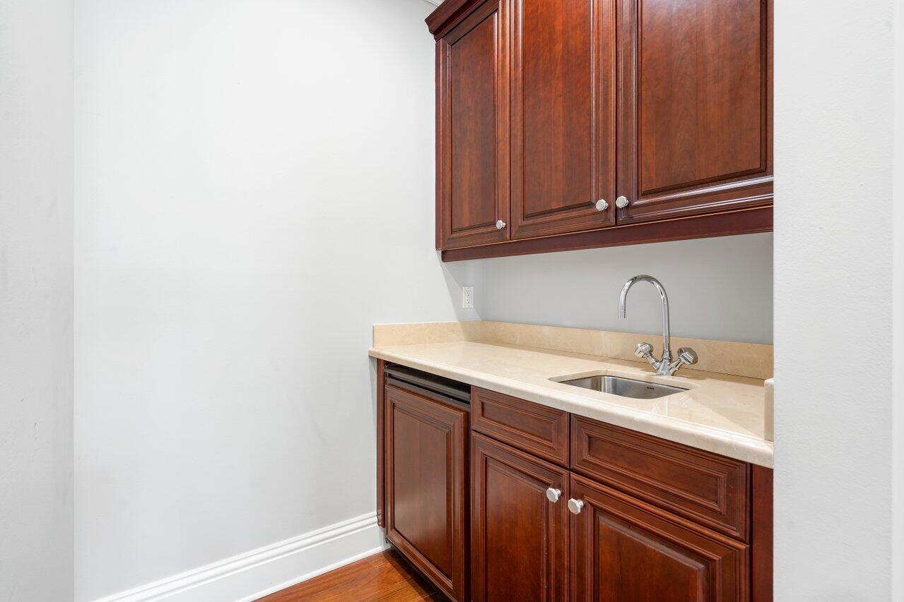 1625 Sabal Palm Drive Boca Raton, FL 33432 - Photo 22 of 44 Primary Suite Morning Bar