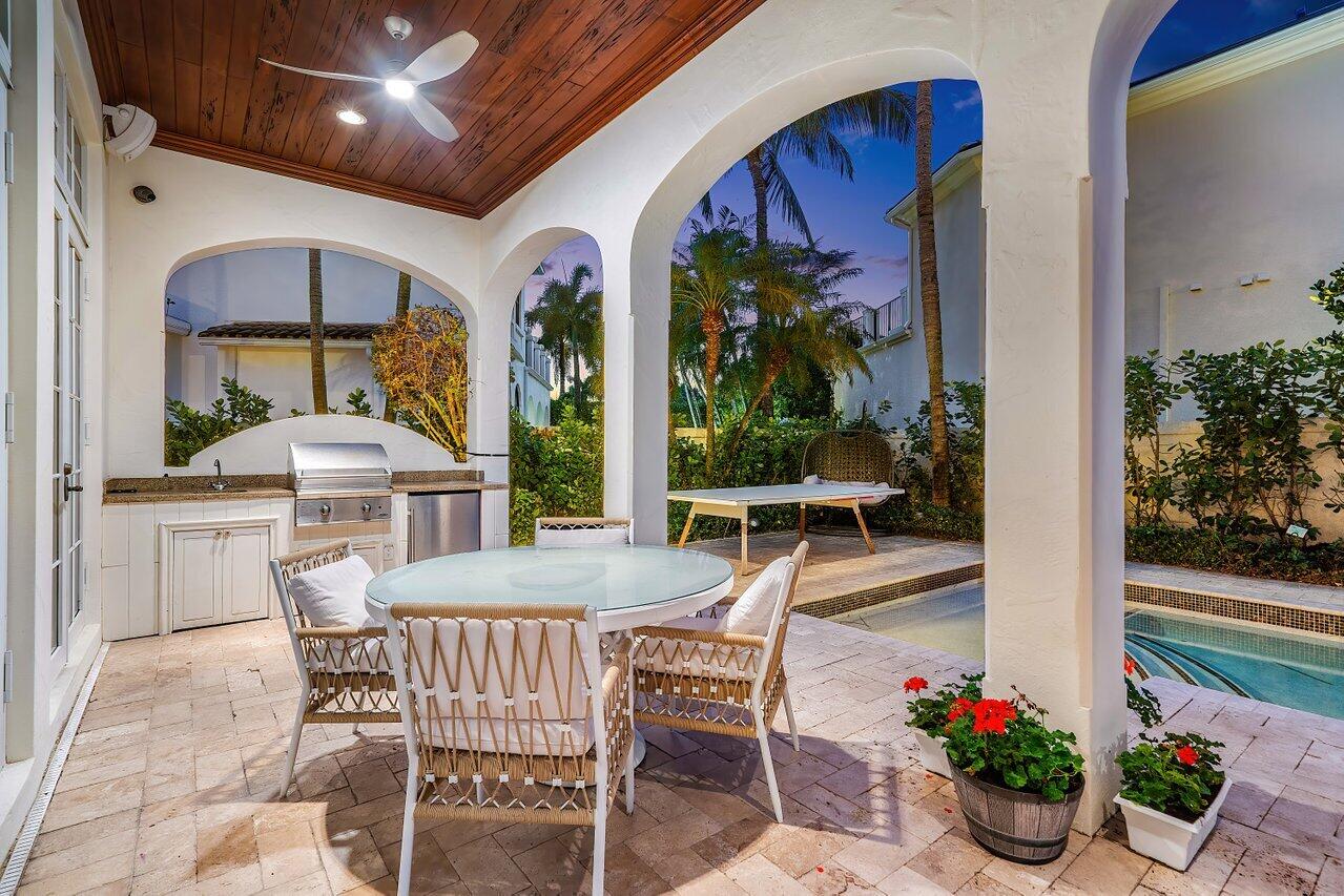 1625 Sabal Palm Drive Boca Raton, FL 33432 - Photo 42 of 44 Twilight - Covered Patio