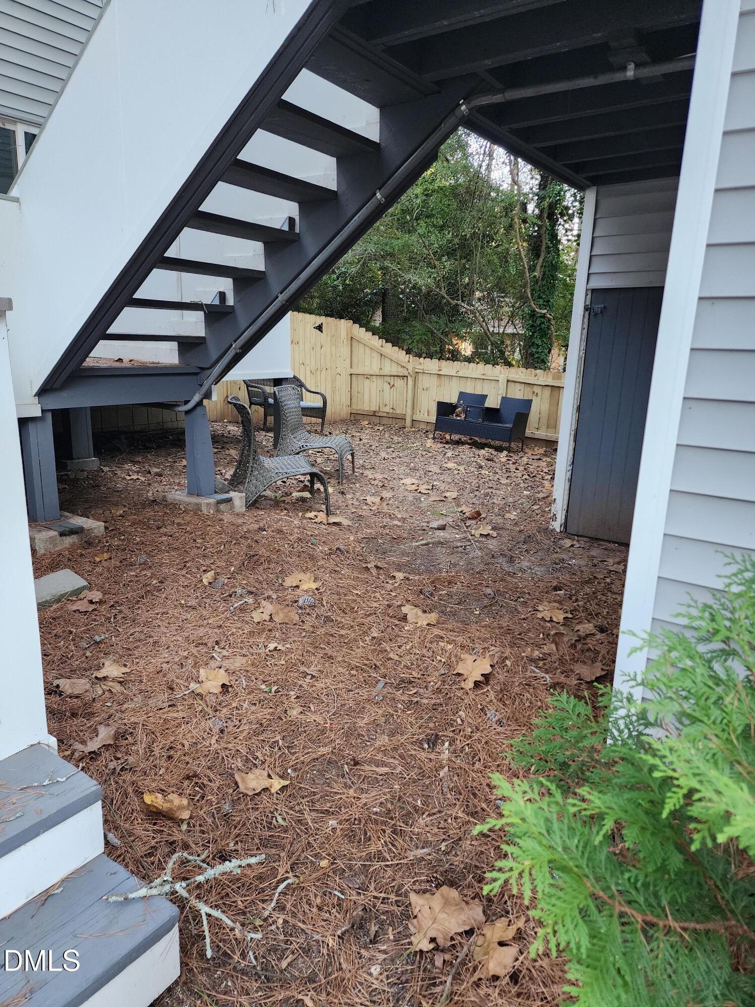 4008 Livingstone Place Durham, NC 27707 - Photo 11 of 37 1000087606