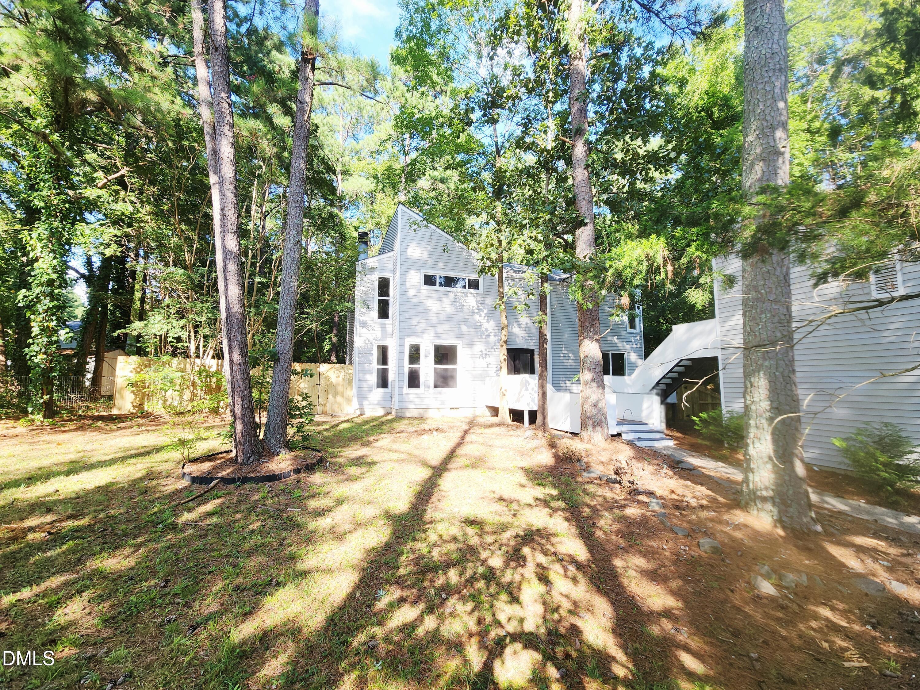4008 Livingstone Place Durham, NC 27707 - Photo 35 of 37 1000082824