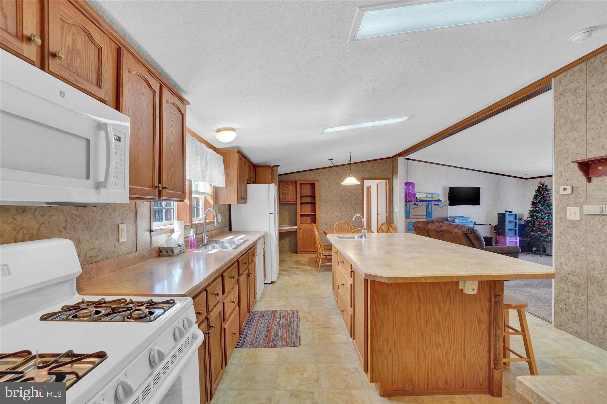 4454 Davidsburg Road Dover, PA 17315 - Photo 10 of 30 Gallery Image 10