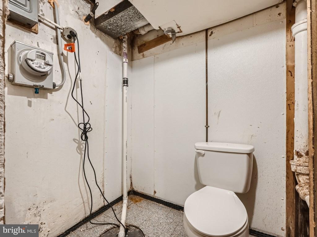 5514 Whitwood Road Baltimore, MD 21206 - Photo 22 of 28