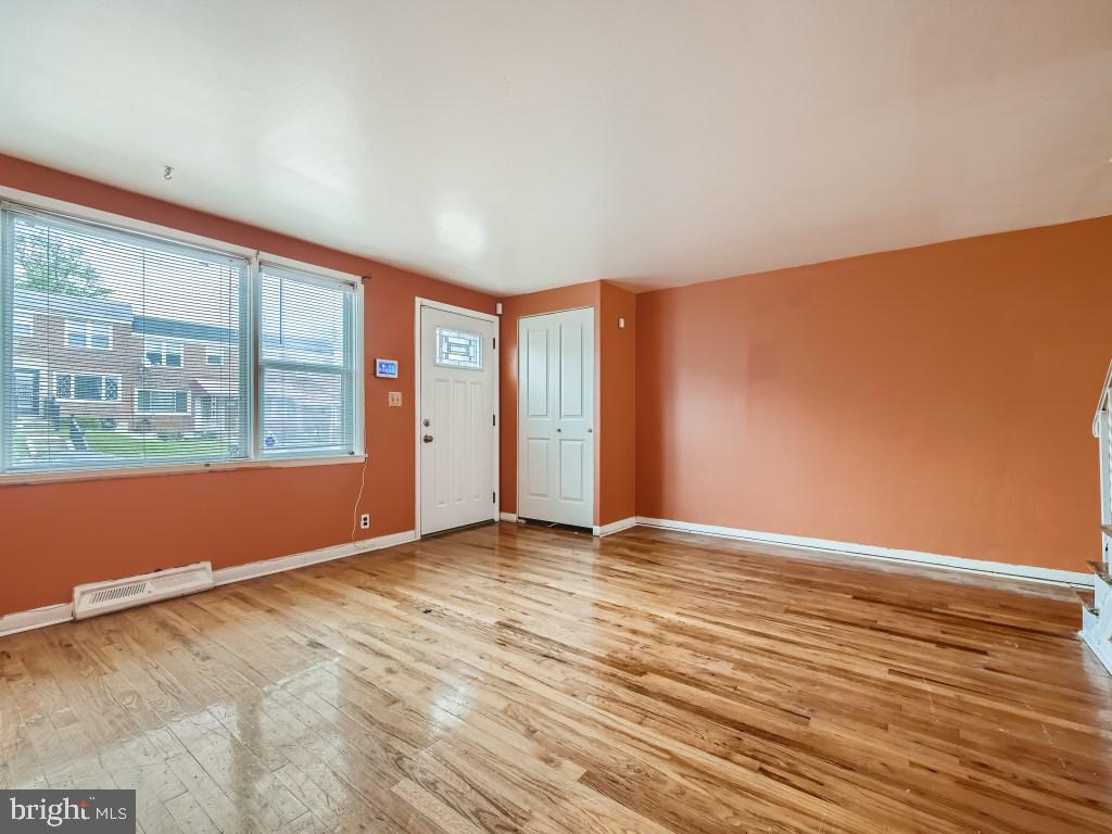 5514 Whitwood Road Baltimore, MD 21206 - Photo 6 of 28