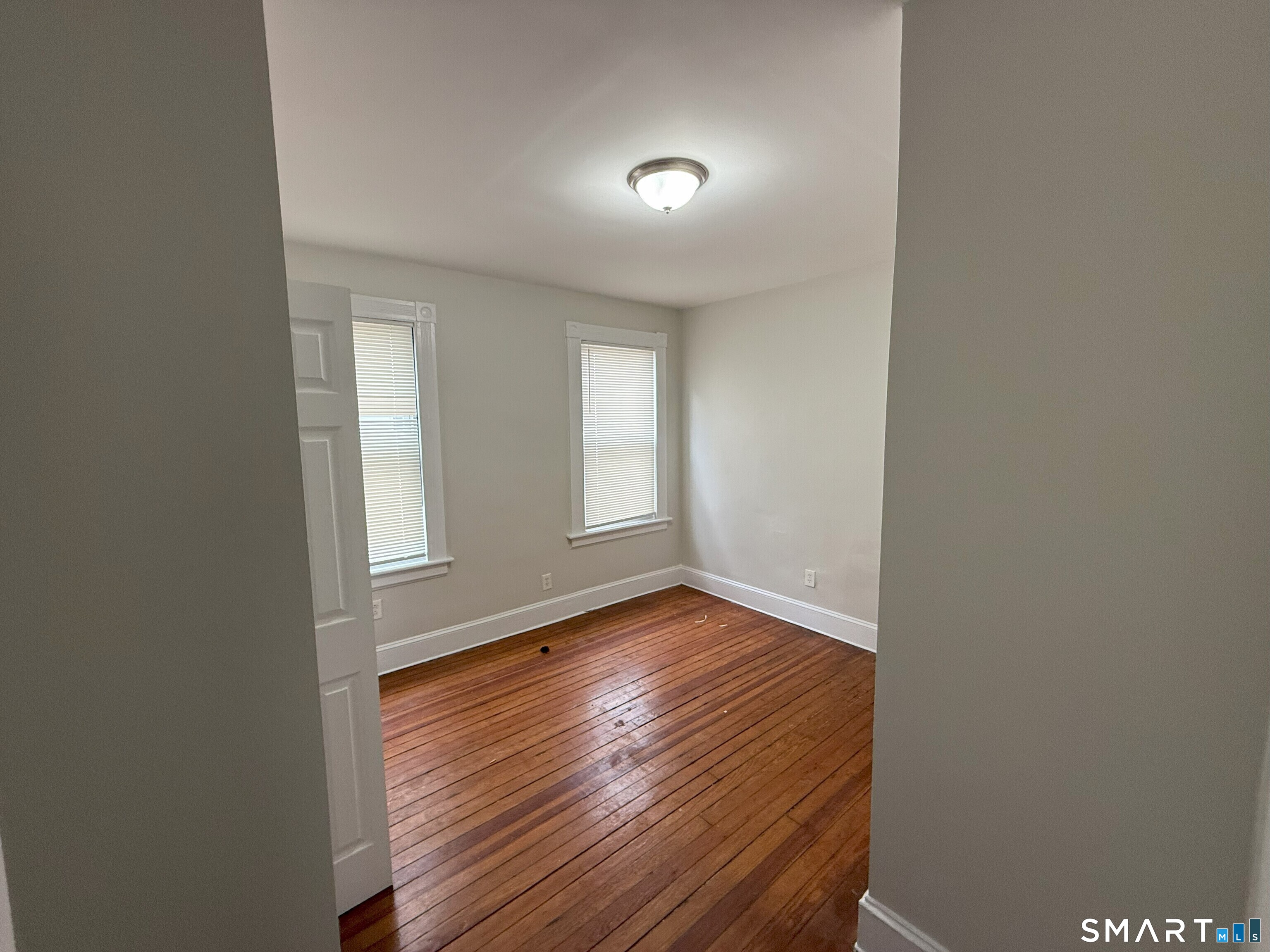 111 Smith Street, Unit 1 Bridgeport, CT 06607 - Photo 4 of 15 Gallery Image 4