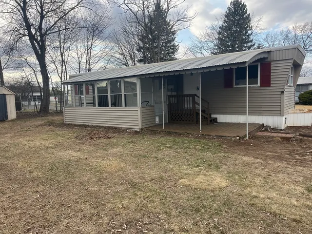 $75,500 | 32 Better Way, Springfield, MA 01119