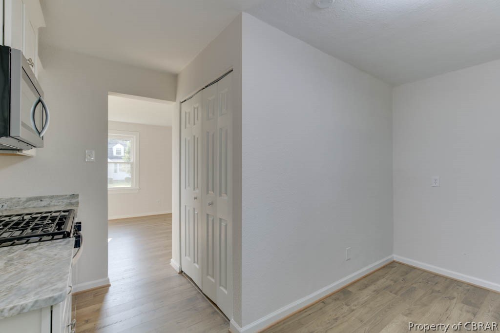 414 Melville Road Hampton, VA 23661 - Photo 13 of 34 Gallery Image 13