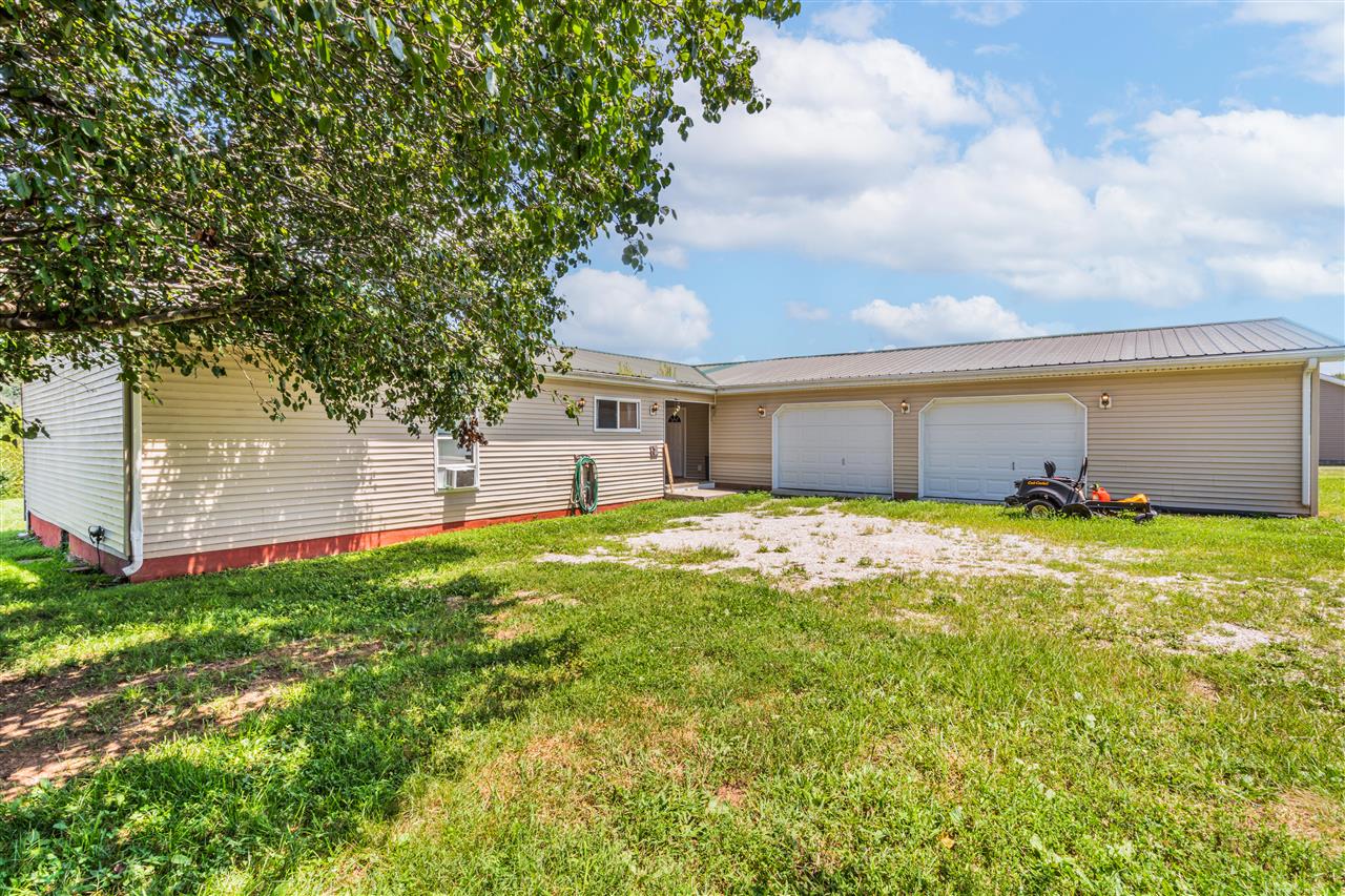860 Howser Road Smiths Grove, KY 42171 - Photo 1 of 29 Gallery Image 1