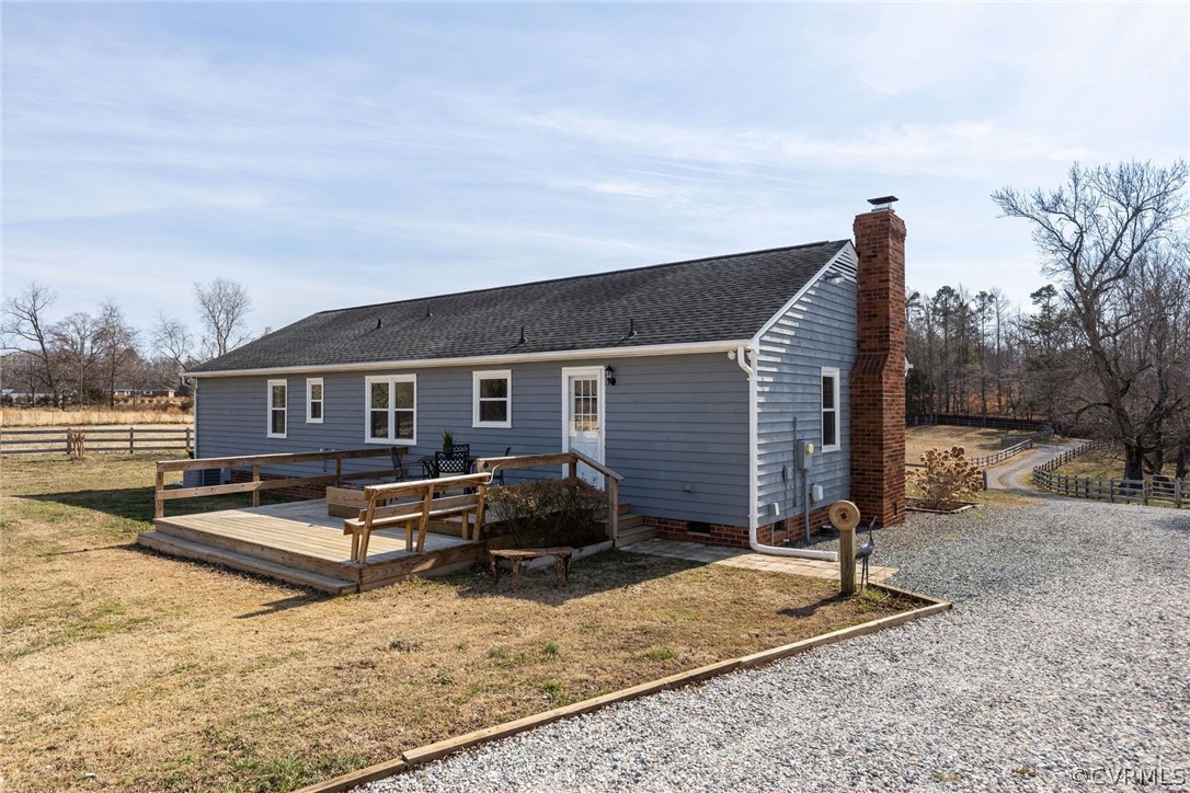 11054 Georgetown Road Mechanicsville, VA 23116 - Photo 26 of 50 a view of a house with backyard and sitting area